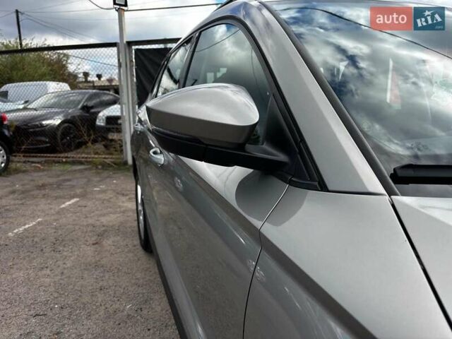 Бежевый Шкода Karoq, объемом двигателя 1.5 л и пробегом 97 тыс. км за 18990 $, фото 9 на Automoto.ua