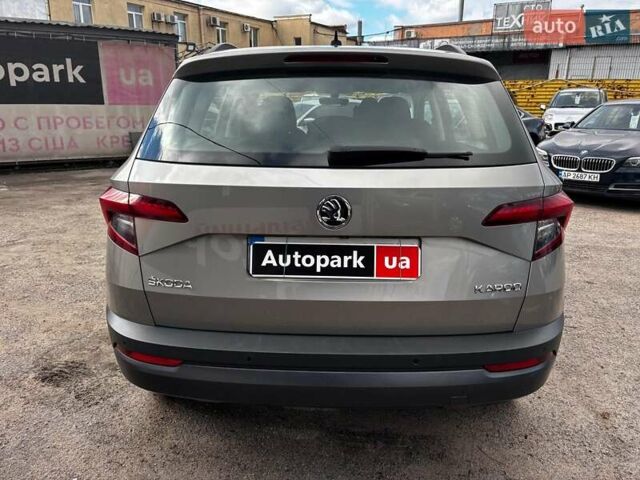 Бежевый Шкода Karoq, объемом двигателя 1.5 л и пробегом 97 тыс. км за 18990 $, фото 5 на Automoto.ua