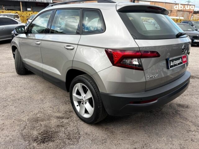 Бежевый Шкода Karoq, объемом двигателя 1.5 л и пробегом 97 тыс. км за 18990 $, фото 4 на Automoto.ua