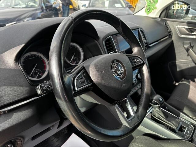 Бежевый Шкода Karoq, объемом двигателя 1.5 л и пробегом 97 тыс. км за 18990 $, фото 24 на Automoto.ua