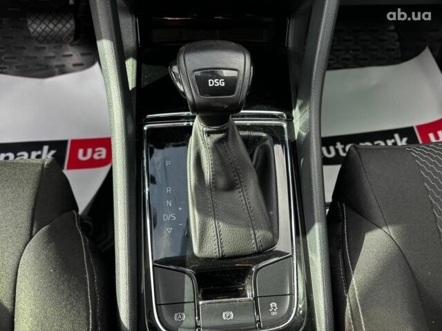 Бежевый Шкода Karoq, объемом двигателя 1.5 л и пробегом 97 тыс. км за 18990 $, фото 22 на Automoto.ua