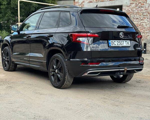 Чорний Шкода Karoq, об'ємом двигуна 1.6 л та пробігом 169 тис. км за 25500 $, фото 3 на Automoto.ua