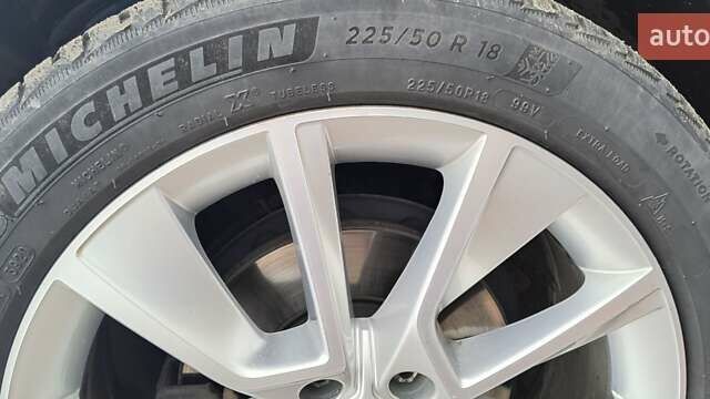 Чорний Шкода Karoq, об'ємом двигуна 1.6 л та пробігом 168 тис. км за 22100 $, фото 25 на Automoto.ua