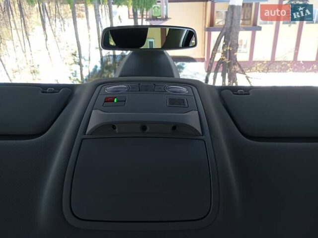 Чорний Шкода Karoq, об'ємом двигуна 0 л та пробігом 202 тис. км за 22800 $, фото 20 на Automoto.ua