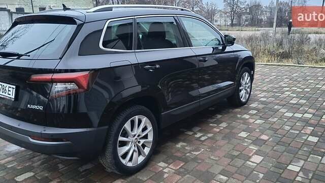 Чорний Шкода Karoq, об'ємом двигуна 1.6 л та пробігом 168 тис. км за 22100 $, фото 3 на Automoto.ua