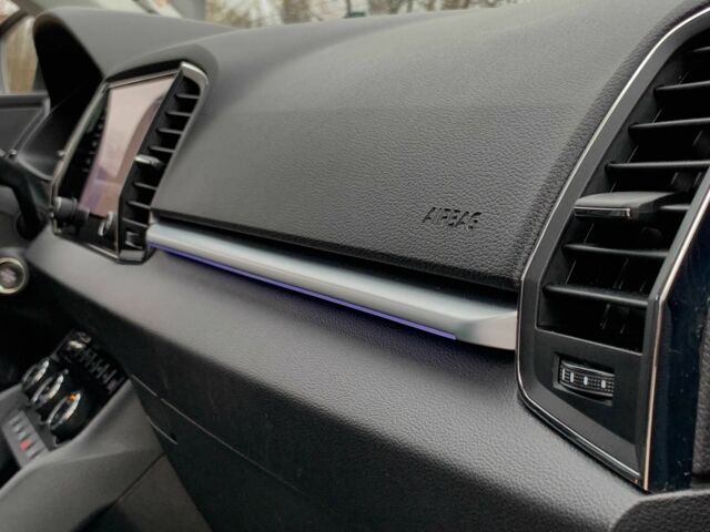 Чорний Шкода Karoq, об'ємом двигуна 1.5 л та пробігом 232 тис. км за 19155 $, фото 14 на Automoto.ua