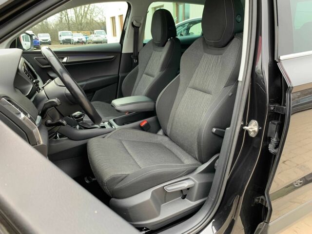 Чорний Шкода Karoq, об'ємом двигуна 1.5 л та пробігом 232 тис. км за 19155 $, фото 9 на Automoto.ua