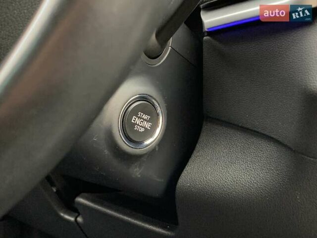 Черный Шкода Karoq, объемом двигателя 1.5 л и пробегом 232 тыс. км за 19155 $, фото 40 на Automoto.ua