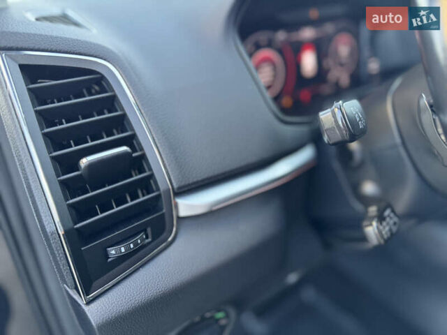 Чорний Шкода Karoq, об'ємом двигуна 2 л та пробігом 187 тис. км за 23499 $, фото 63 на Automoto.ua