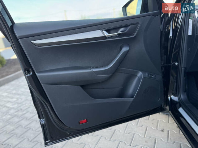 Чорний Шкода Karoq, об'ємом двигуна 2 л та пробігом 187 тис. км за 23499 $, фото 36 на Automoto.ua