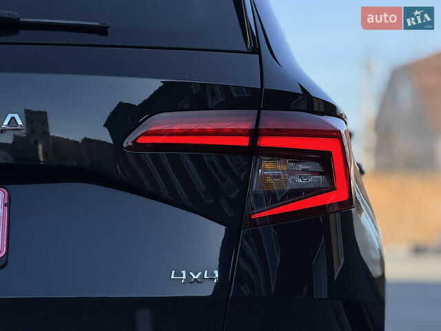 Чорний Шкода Karoq, об'ємом двигуна 2 л та пробігом 187 тис. км за 23499 $, фото 28 на Automoto.ua