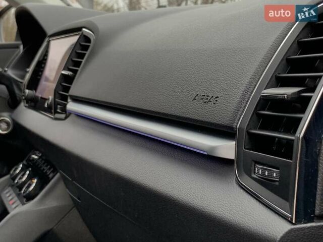 Черный Шкода Karoq, объемом двигателя 1.5 л и пробегом 232 тыс. км за 19155 $, фото 36 на Automoto.ua