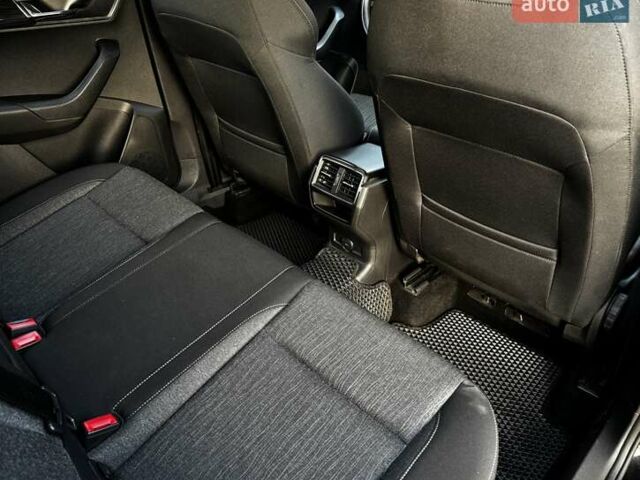 Черный Шкода Karoq, объемом двигателя 1.4 л и пробегом 87 тыс. км за 22200 $, фото 16 на Automoto.ua