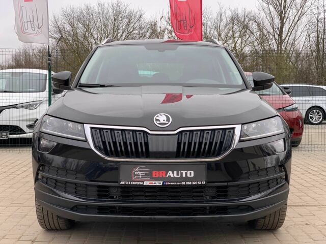 Чорний Шкода Karoq, об'ємом двигуна 1.5 л та пробігом 232 тис. км за 19155 $, фото 1 на Automoto.ua