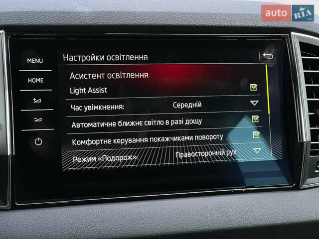 Черный Шкода Karoq, объемом двигателя 2 л и пробегом 154 тыс. км за 26872 $, фото 76 на Automoto.ua