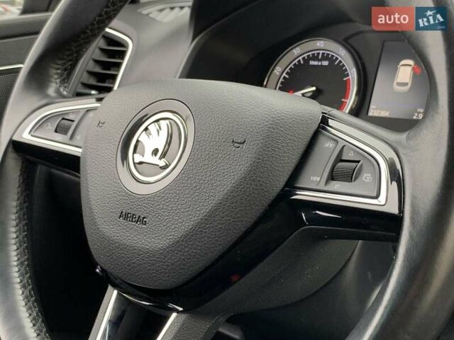 Черный Шкода Karoq, объемом двигателя 1.5 л и пробегом 232 тыс. км за 19155 $, фото 34 на Automoto.ua