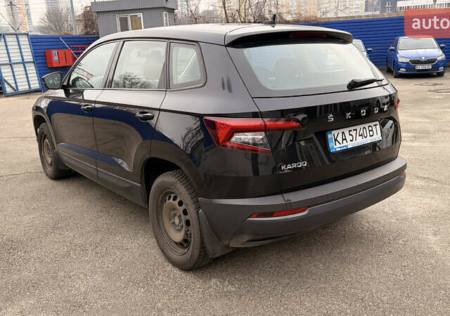 Черный Шкода Karoq, объемом двигателя 1.4 л и пробегом 94 тыс. км за 20800 $, фото 3 на Automoto.ua