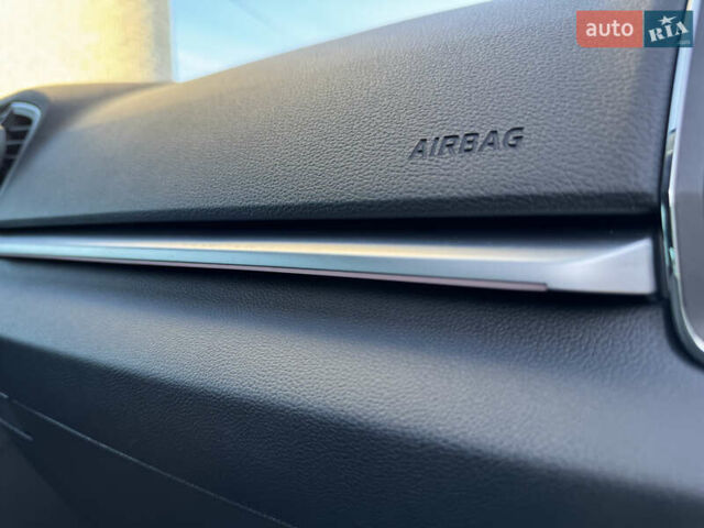 Чорний Шкода Karoq, об'ємом двигуна 2 л та пробігом 187 тис. км за 23499 $, фото 50 на Automoto.ua