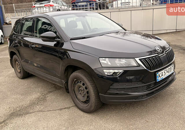 Черный Шкода Karoq, объемом двигателя 1.4 л и пробегом 94 тыс. км за 20800 $, фото 1 на Automoto.ua