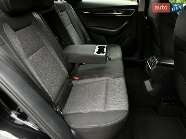 Черный Шкода Karoq, объемом двигателя 1.4 л и пробегом 125 тыс. км за 21799 $, фото 53 на Automoto.ua