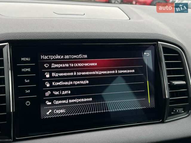 Чорний Шкода Karoq, об'ємом двигуна 2 л та пробігом 154 тис. км за 26105 $, фото 77 на Automoto.ua