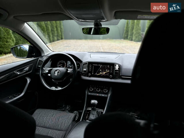 Черный Шкода Karoq, объемом двигателя 1.4 л и пробегом 125 тыс. км за 21799 $, фото 56 на Automoto.ua