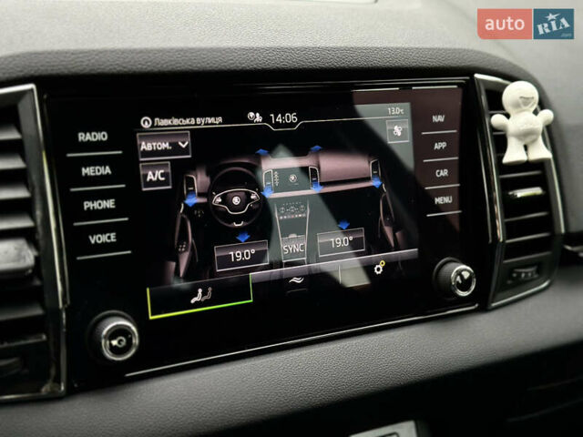 Черный Шкода Karoq, объемом двигателя 1.4 л и пробегом 125 тыс. км за 21799 $, фото 69 на Automoto.ua