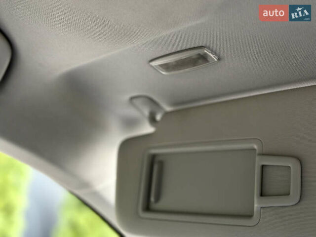 Черный Шкода Karoq, объемом двигателя 1.4 л и пробегом 125 тыс. км за 21799 $, фото 74 на Automoto.ua