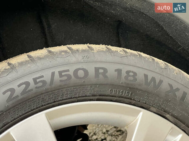 Чорний Шкода Karoq, об'ємом двигуна 2 л та пробігом 154 тис. км за 26105 $, фото 21 на Automoto.ua