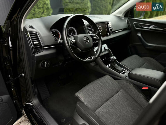 Черный Шкода Karoq, объемом двигателя 1.4 л и пробегом 125 тыс. км за 21799 $, фото 45 на Automoto.ua