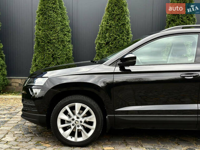 Черный Шкода Karoq, объемом двигателя 1.4 л и пробегом 125 тыс. км за 21799 $, фото 12 на Automoto.ua