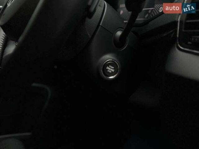 Черный Шкода Karoq, объемом двигателя 1.4 л и пробегом 69 тыс. км за 25990 $, фото 34 на Automoto.ua