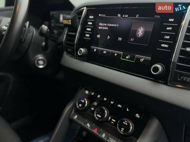 Черный Шкода Karoq, объемом двигателя 1.4 л и пробегом 69 тыс. км за 25990 $, фото 33 на Automoto.ua