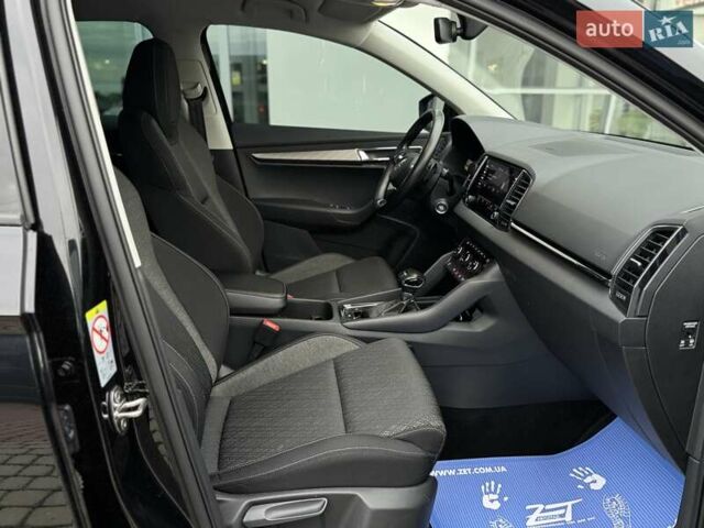 Черный Шкода Karoq, объемом двигателя 1.4 л и пробегом 69 тыс. км за 25990 $, фото 31 на Automoto.ua