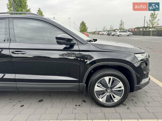 Черный Шкода Karoq, объемом двигателя 1.4 л и пробегом 69 тыс. км за 25499 $, фото 12 на Automoto.ua