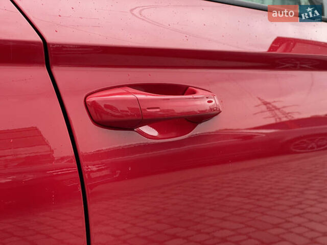 Красный Шкода Karoq, объемом двигателя 0 л и пробегом 138 тыс. км за 19900 $, фото 9 на Automoto.ua