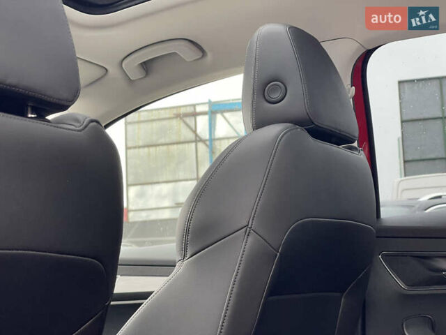 Красный Шкода Karoq, объемом двигателя 0 л и пробегом 138 тыс. км за 19900 $, фото 35 на Automoto.ua