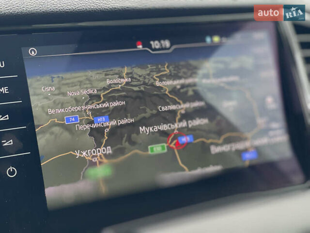 Красный Шкода Karoq, объемом двигателя 0 л и пробегом 138 тыс. км за 19900 $, фото 56 на Automoto.ua