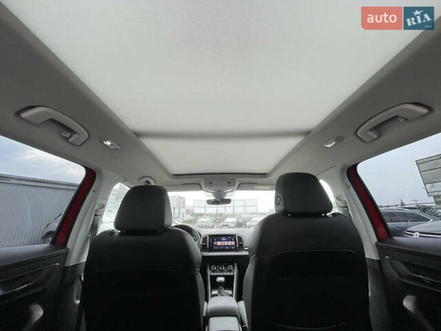 Красный Шкода Karoq, объемом двигателя 0 л и пробегом 138 тыс. км за 19900 $, фото 30 на Automoto.ua