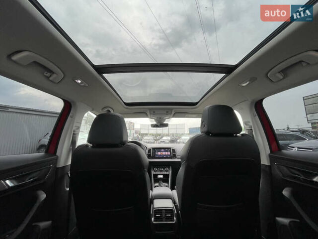 Красный Шкода Karoq, объемом двигателя 0 л и пробегом 138 тыс. км за 19900 $, фото 31 на Automoto.ua