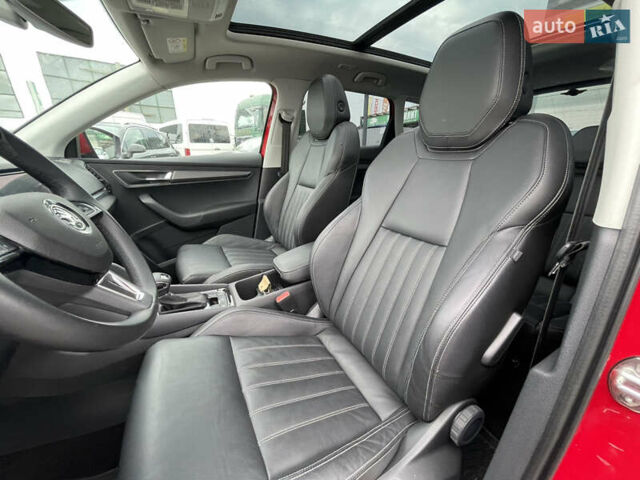 Красный Шкода Karoq, объемом двигателя 0 л и пробегом 138 тыс. км за 19900 $, фото 47 на Automoto.ua