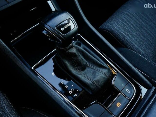 Шкода Karoq, объемом двигателя 1.4 л и пробегом 40 тыс. км за 24399 $, фото 28 на Automoto.ua
