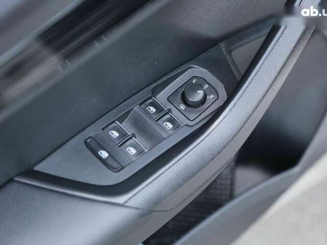 Шкода Karoq, об'ємом двигуна 1.5 л та пробігом 116 тис. км за 20000 $, фото 20 на Automoto.ua