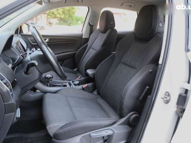 Шкода Karoq, об'ємом двигуна 1.5 л та пробігом 116 тис. км за 20000 $, фото 7 на Automoto.ua