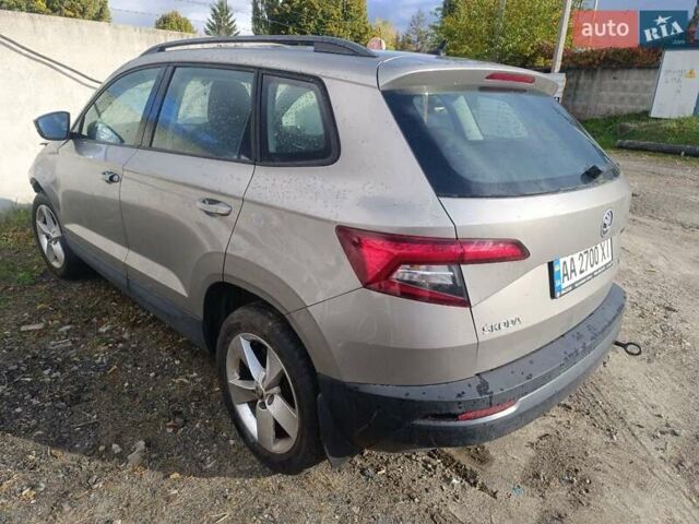 Шкода Karoq, объемом двигателя 1.5 л и пробегом 52 тыс. км за 8600 $, фото 6 на Automoto.ua