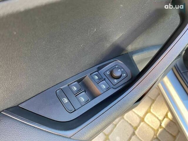 Шкода Karoq, об'ємом двигуна 2 л та пробігом 145 тис. км за 23500 $, фото 11 на Automoto.ua