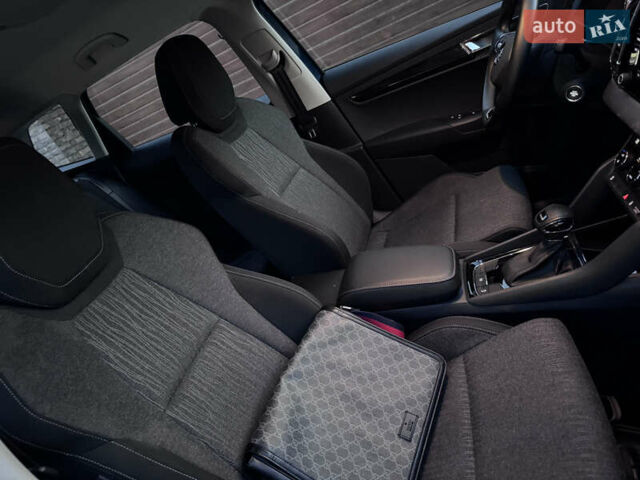 Шкода Karoq, объемом двигателя 1.4 л и пробегом 18 тыс. км за 23500 $, фото 21 на Automoto.ua