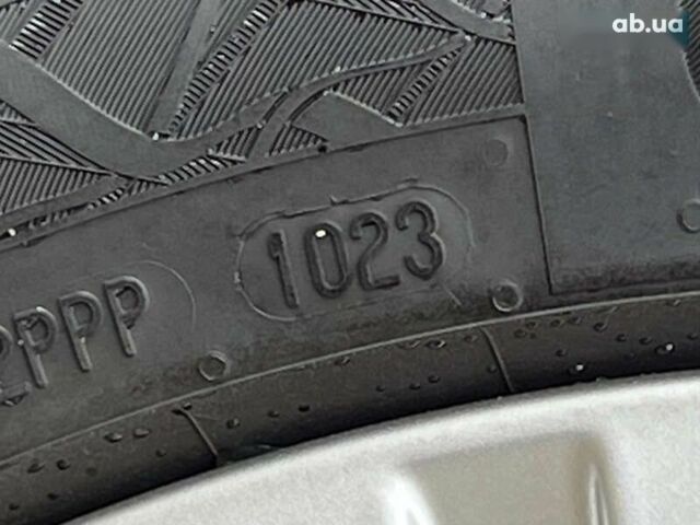 Шкода Karoq, об'ємом двигуна 2 л та пробігом 154 тис. км за 24453 $, фото 22 на Automoto.ua