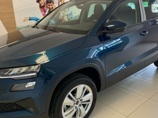 купить новое авто Шкода Karoq 2023 года от официального дилера Автоцентр AUTO.RIA Шкода фото