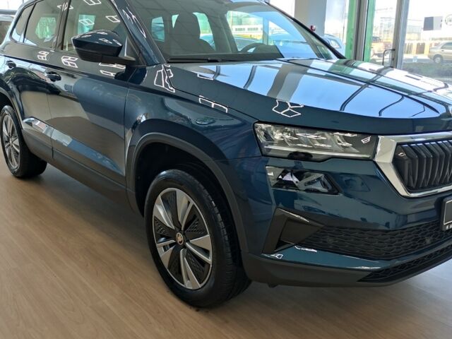 Шкода Karoq, об'ємом двигуна 1.4 л та пробігом 0 тис. км за 30105 $, фото 13 на Automoto.ua